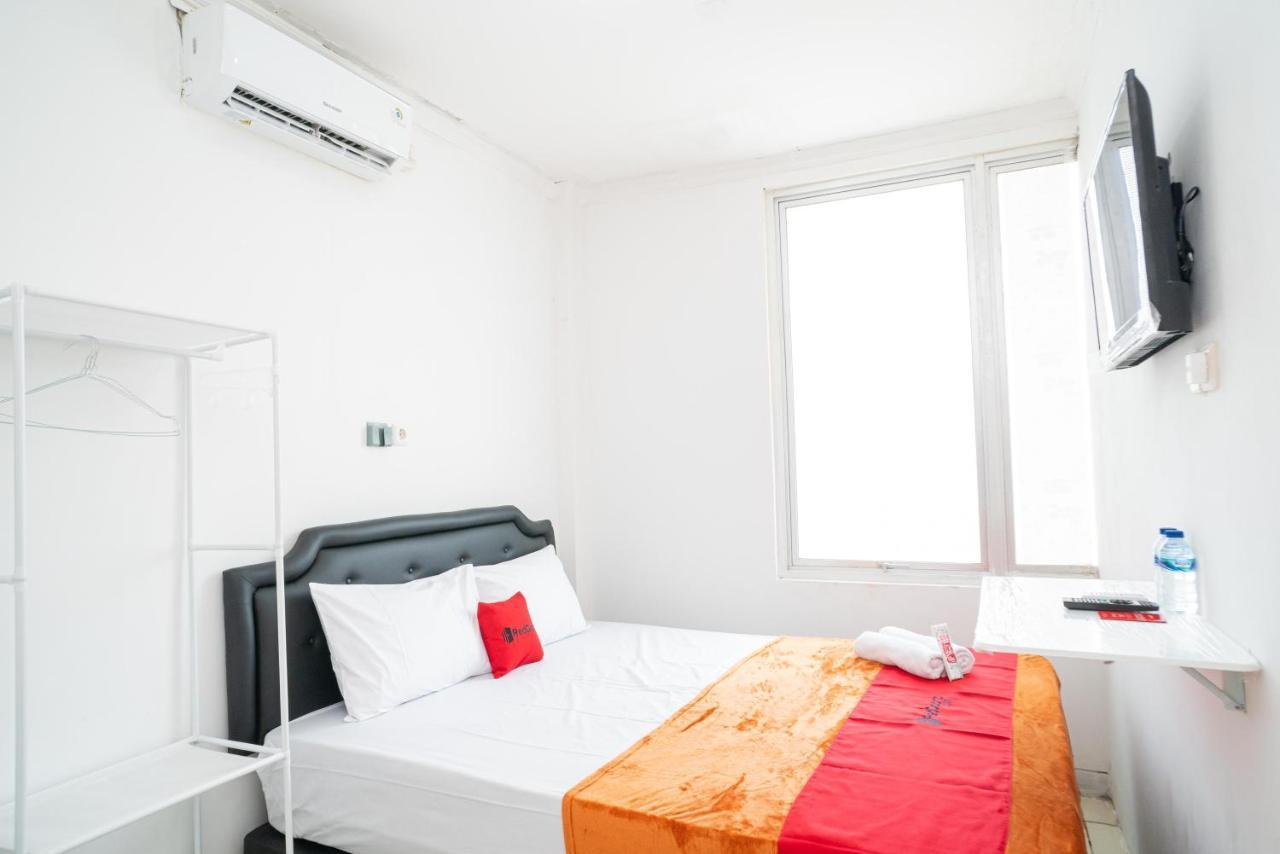 Hotel Reddoorz @ Aralia Harapan Indah Pulokendal Exteriér fotografie
