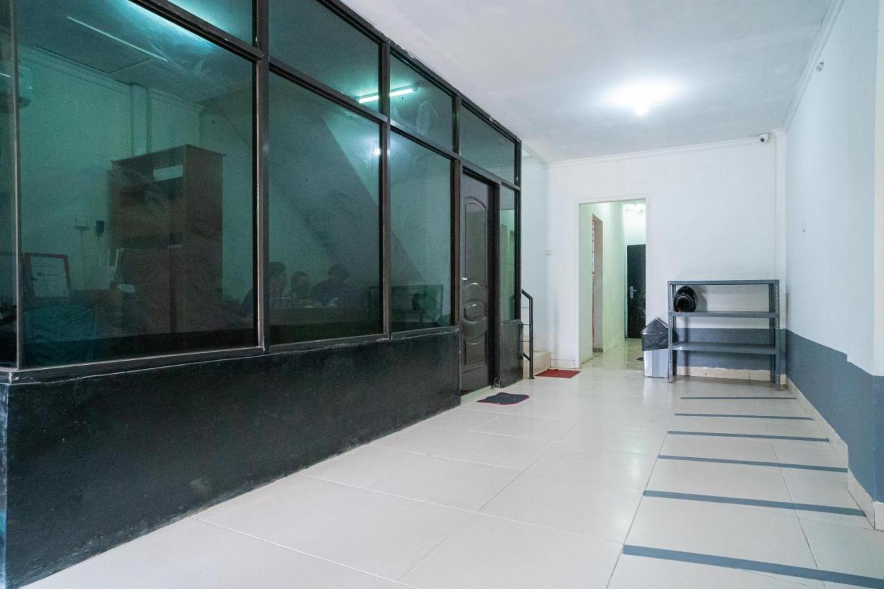 Hotel Reddoorz @ Aralia Harapan Indah Pulokendal Exteriér fotografie