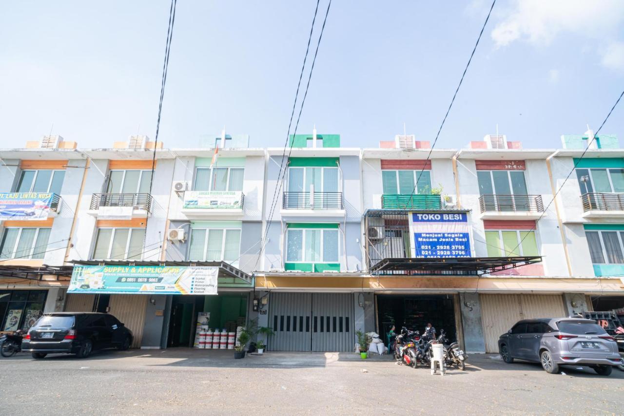 Hotel Reddoorz @ Aralia Harapan Indah Pulokendal Exteriér fotografie